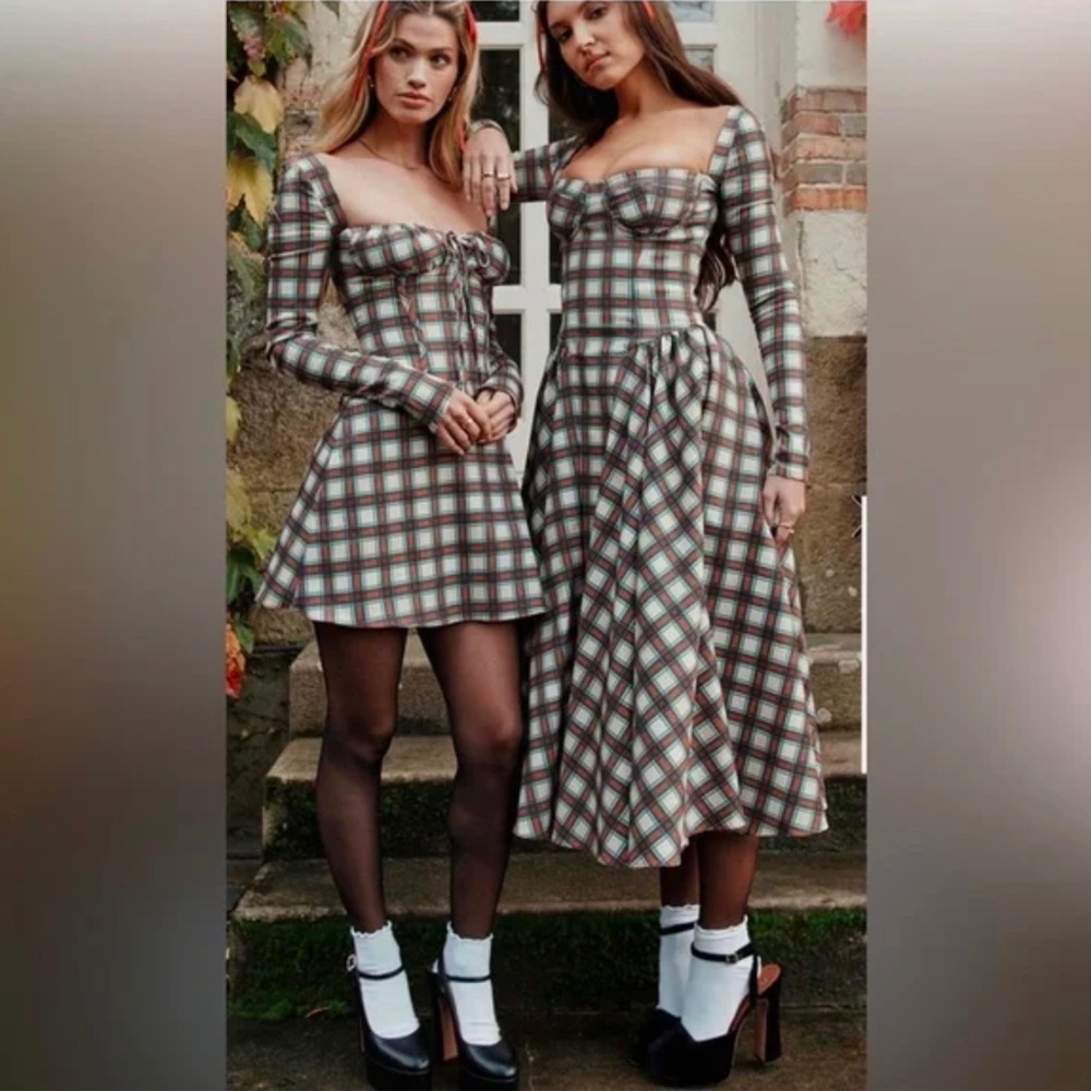 NWOT HOUSE OF CB ELIZA TARTAN PLAID CORSET MIDI DRESS XS ♥️